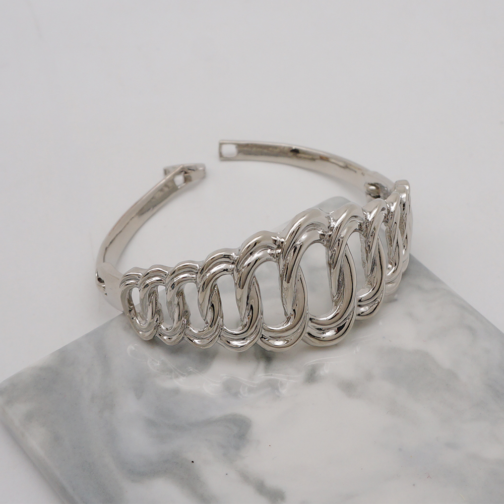 Trend Dubai Sliver Color Jewel - Women Accessories Dubai review and price